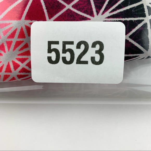 Victoria’s Secret Sports Bra M #5523 - Picture 7 of 7